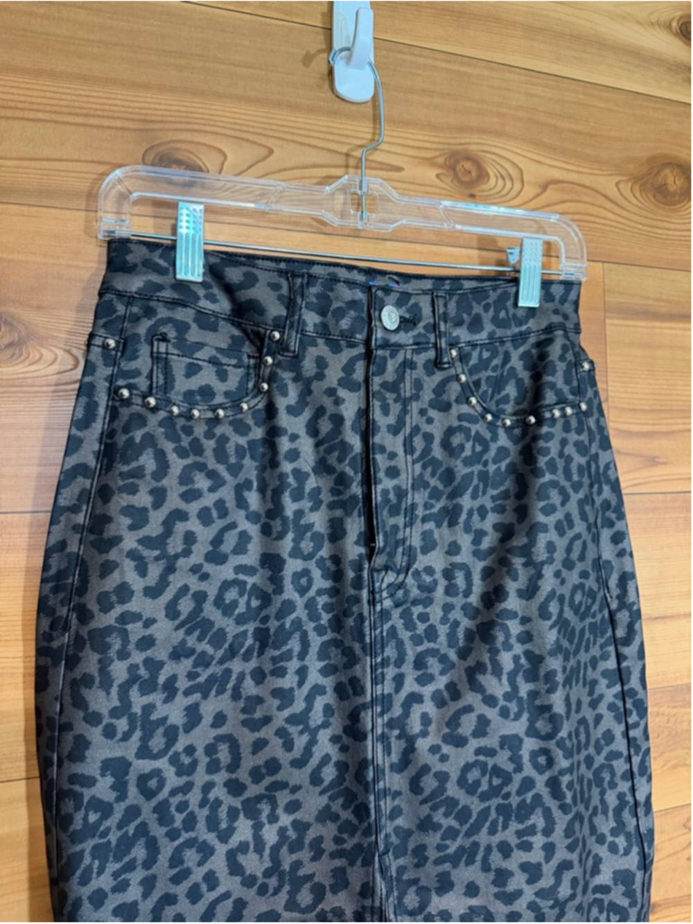 VBRT Leopard Out Of The Wild Rhinestone Column Skirt Womens size large - Picture 4 of 12